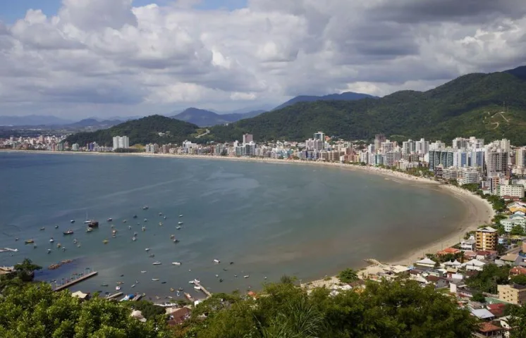 locacao de plataformas elevatorias em itapema