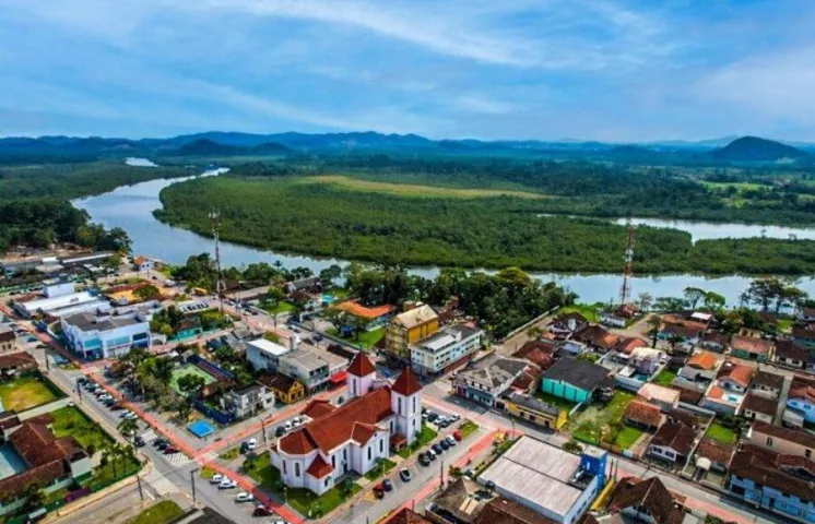 locacao de torres de iluminacao em araquari